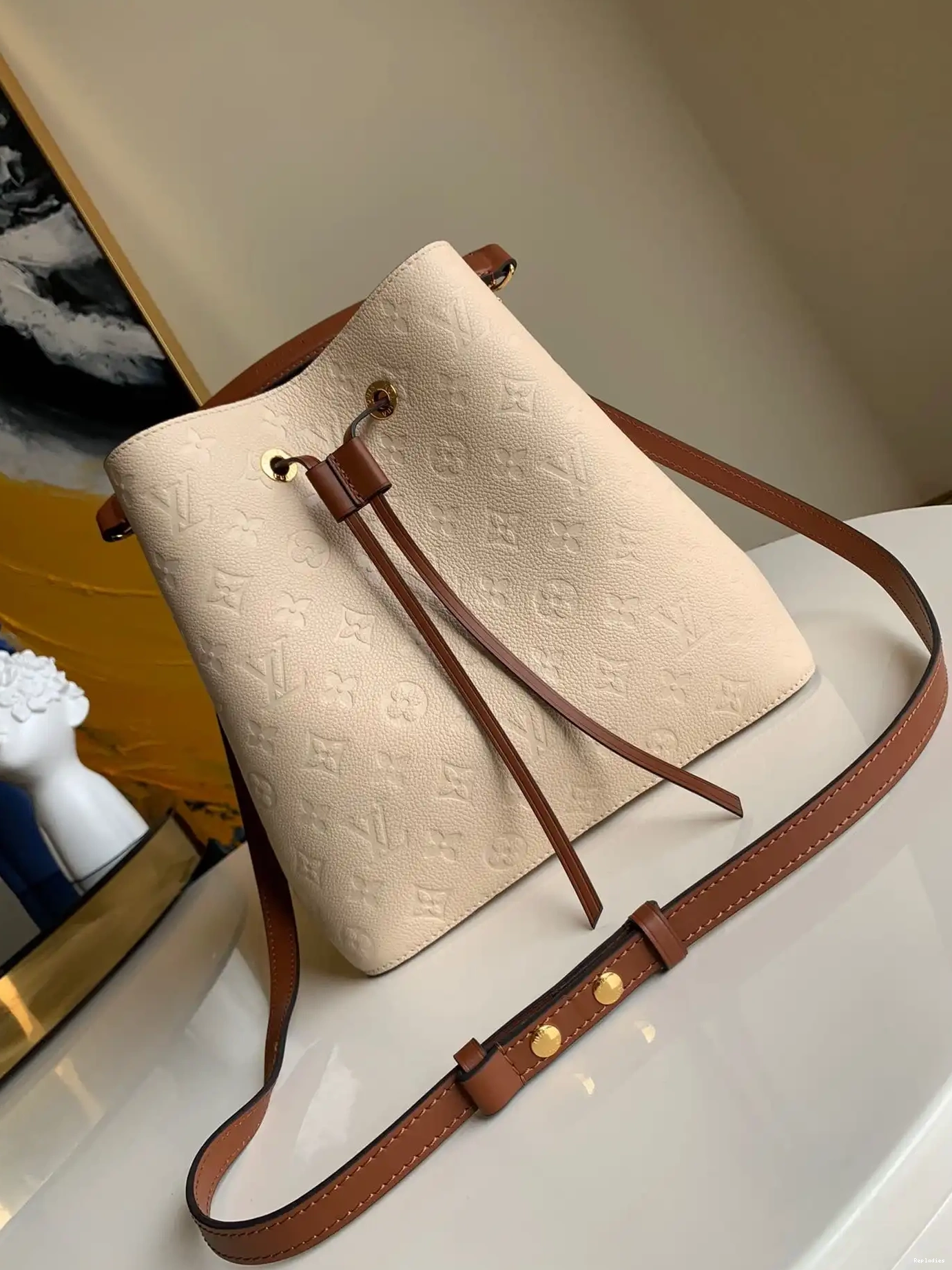 Repladies NEONOE VUITTON LOUIS MM 0513